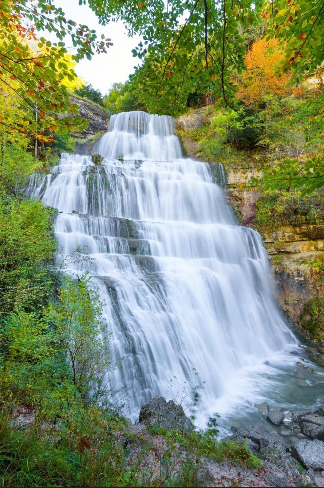 Gite 4 Personnes Proche Des Cascades Du Herisson Дусье Экстерьер фото